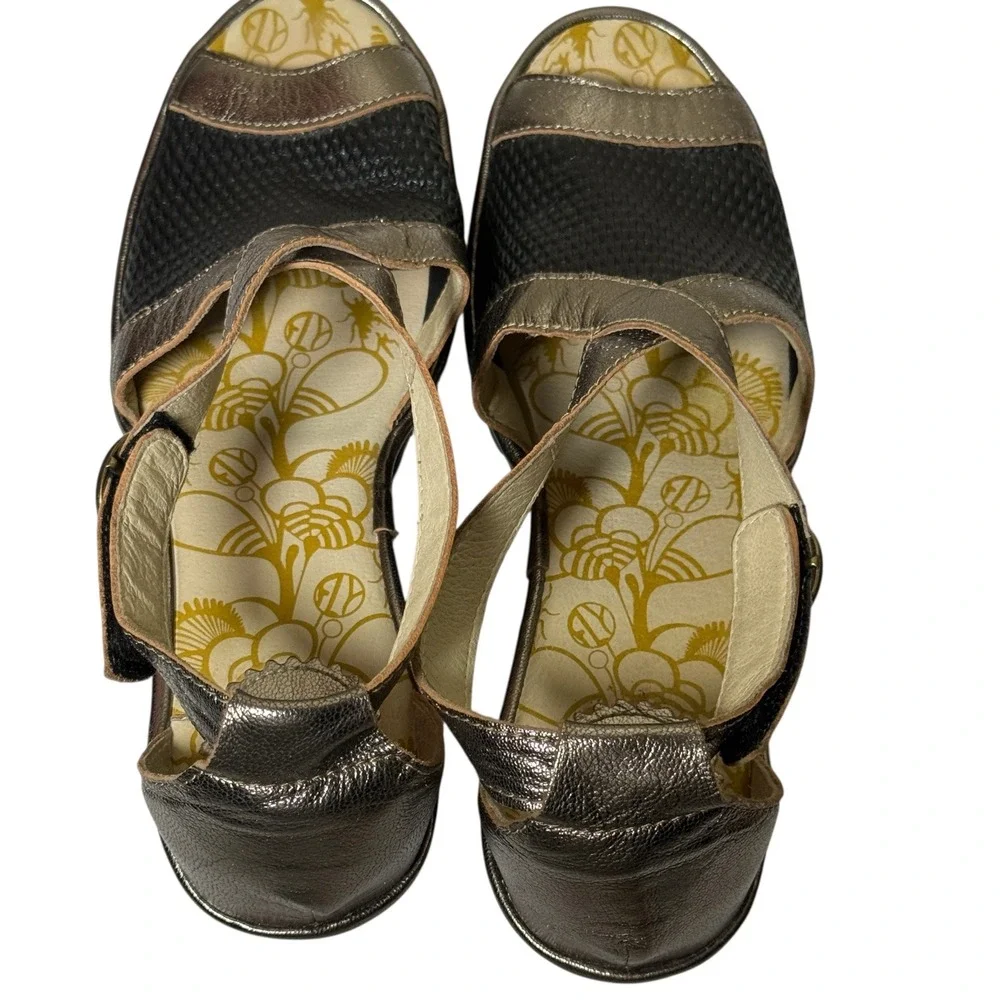 FLY LONDON YACE Wedge Sandals Perforated Black Leather Metallic EU 40‎ Size 9